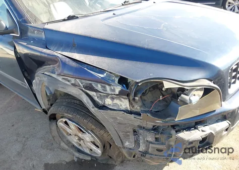 2004 Volvo Xc90 2.5T Awd z USA, uszkodzony, nr VIN YV1CZ59H141123972